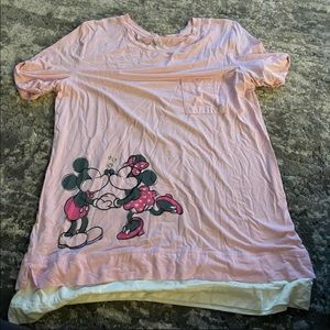 {Disney} Mickey and Minnie Tee